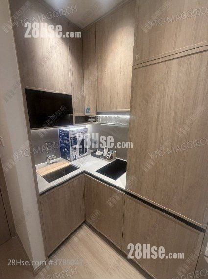 kitchen: Hava Sell 2 Bedrooms , 1 Bathroom 397 ft²