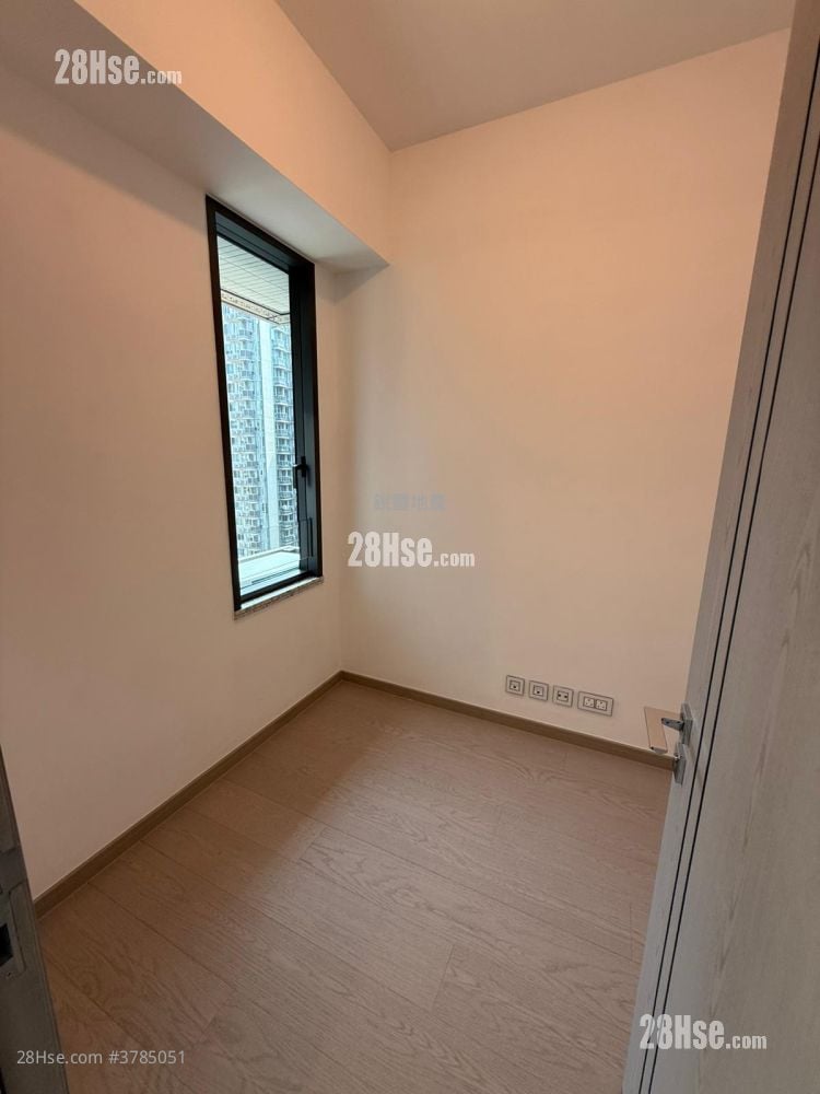 The Southside Rental 3 Bedrooms , 2 Bathrooms 737 ft²