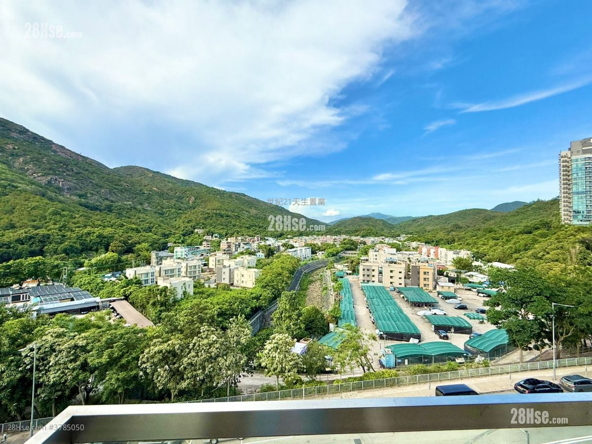 星堤 售盘 5+ 房 , 3 浴室 1,221 平方尺