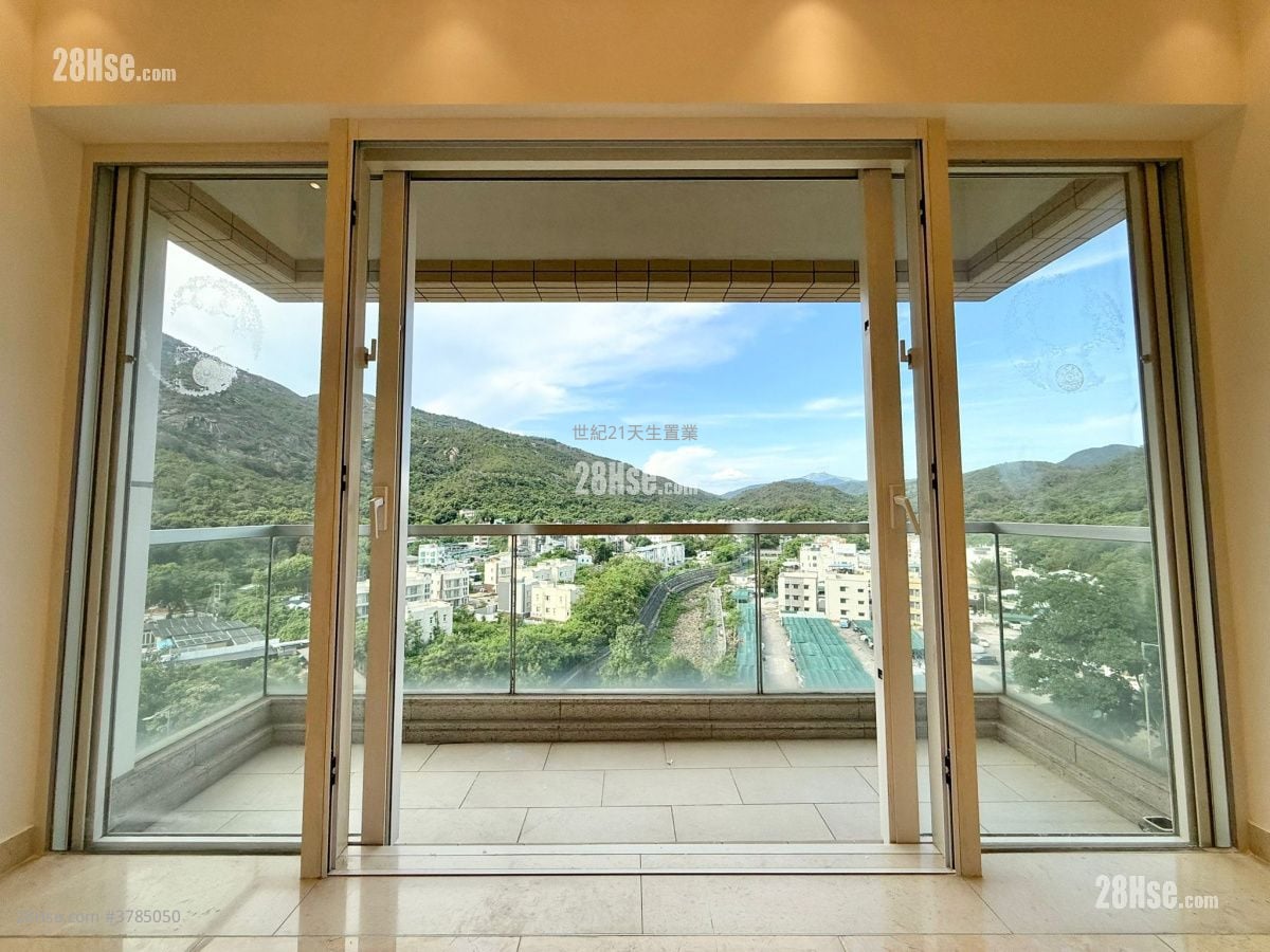 星堤 售盘 5+ 房 , 3 浴室 1,221 平方尺