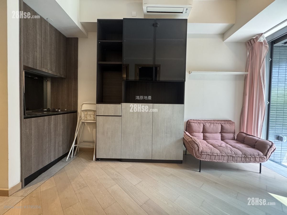 Novum West Rental 1 Bedroom , 1 Bathroom 261 ft²