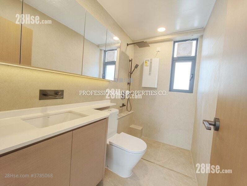 日月大厦 租盘 3 房 , 2 浴室 985 平方尺