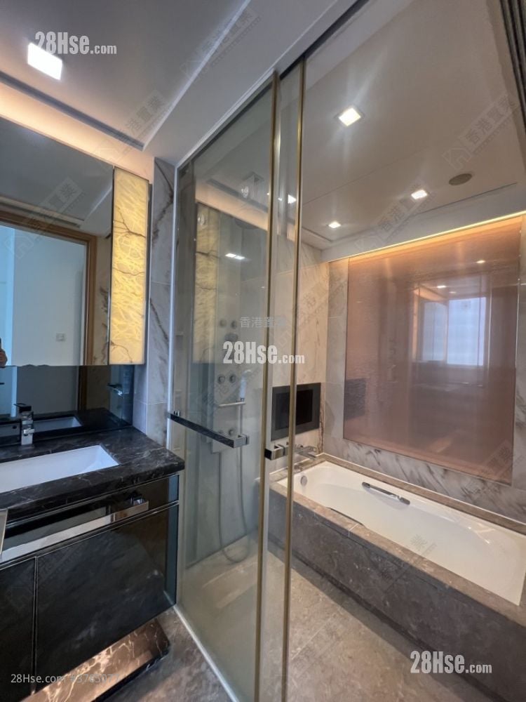 Imperial Cullinan Rental 3 Bedrooms , 2 Bathrooms 913 ft²