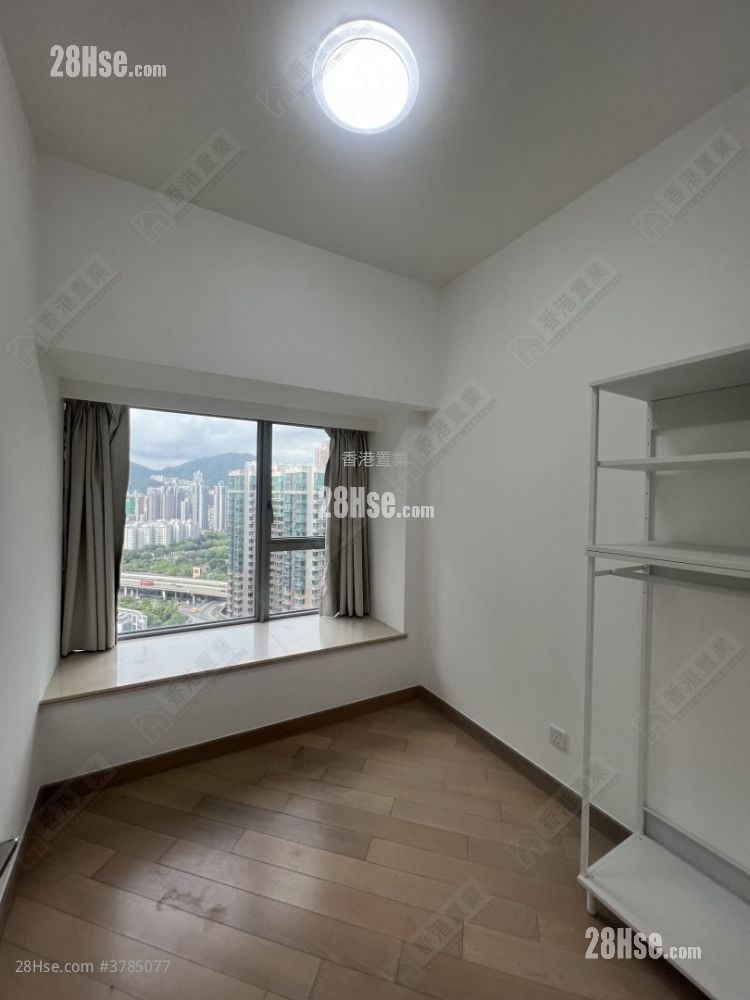 Imperial Cullinan Rental 3 Bedrooms , 2 Bathrooms 913 ft²