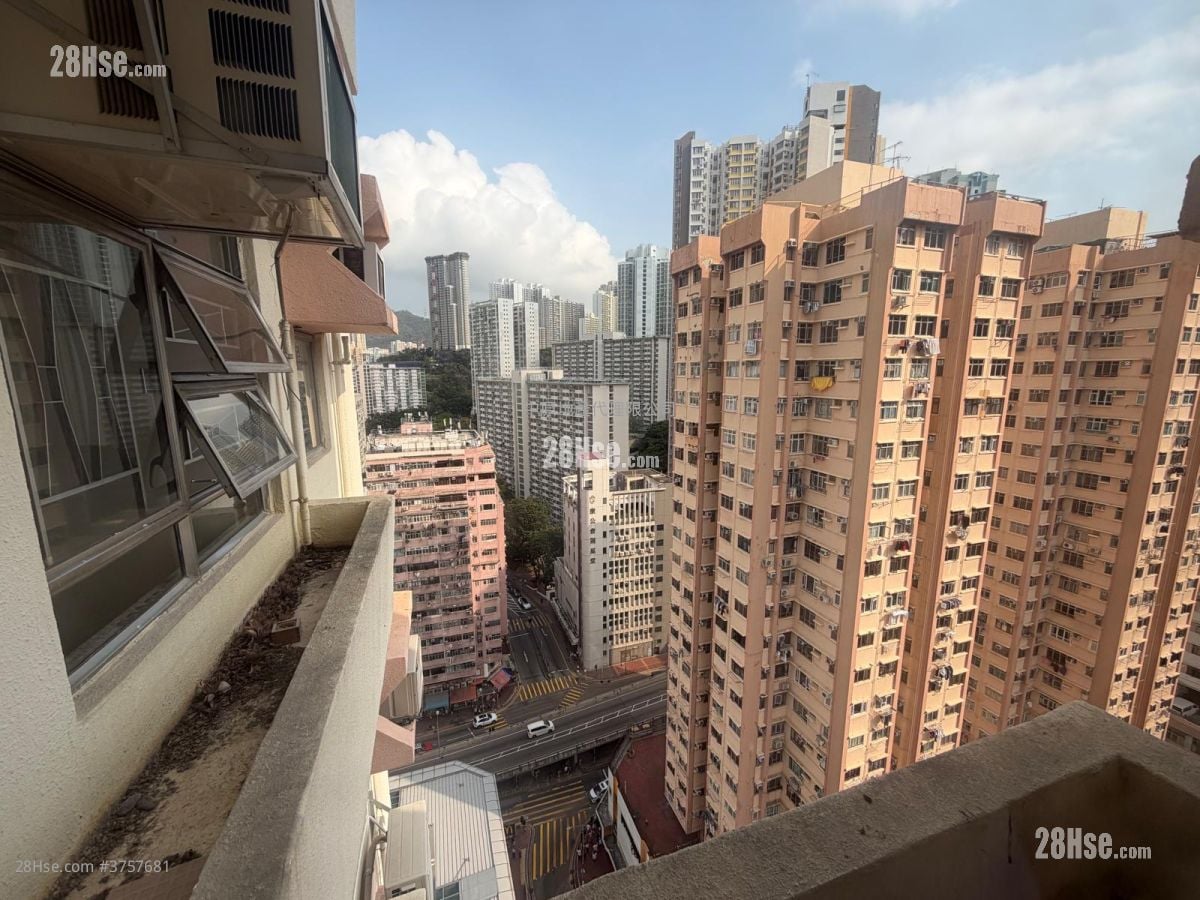 富麗花園 售盤 3 房 , 1 浴室 318 平方呎