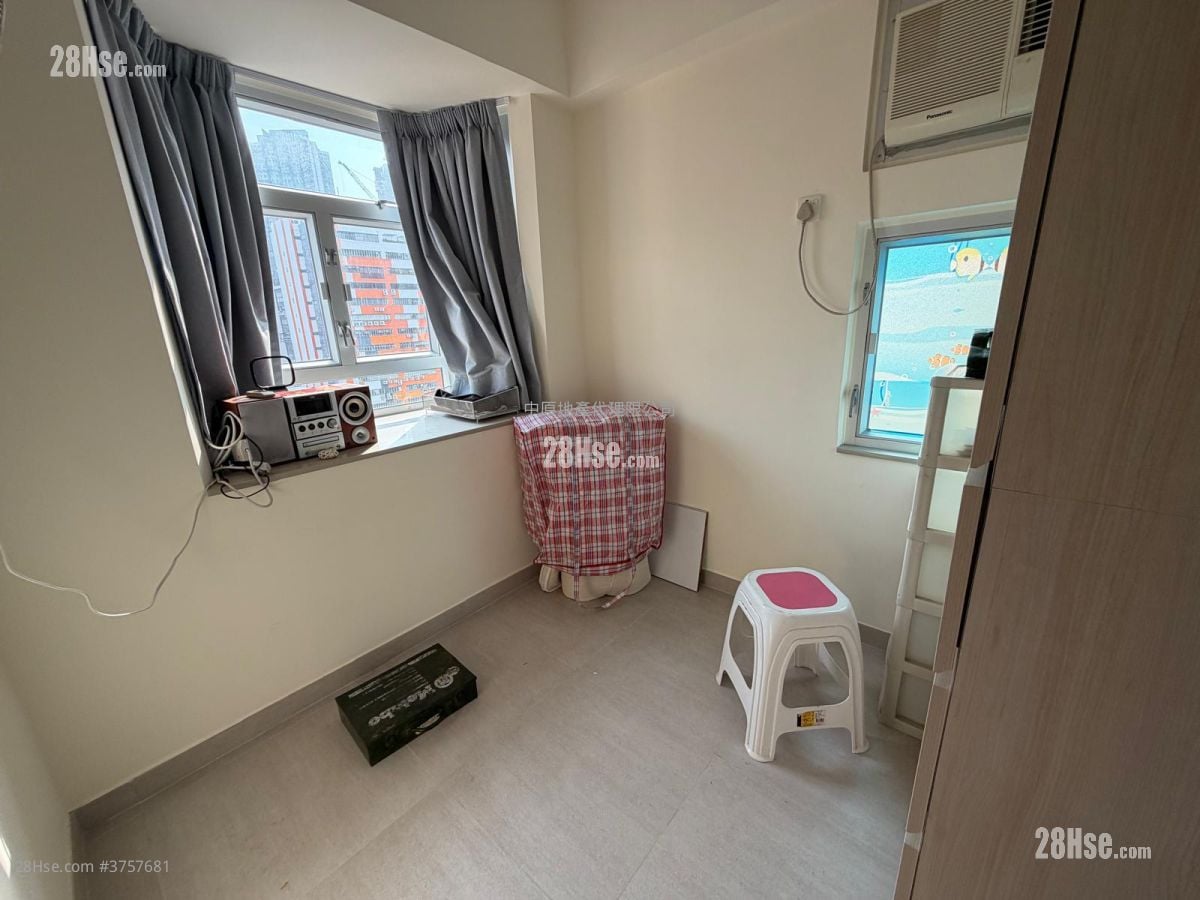 富麗花園 售盤 3 房 , 1 浴室 318 平方呎