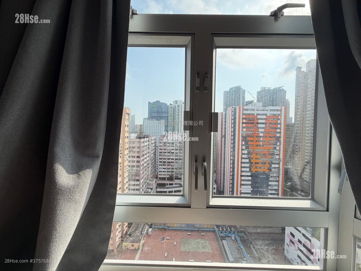 富麗花園 售盤 3 房 , 1 浴室 318 平方呎