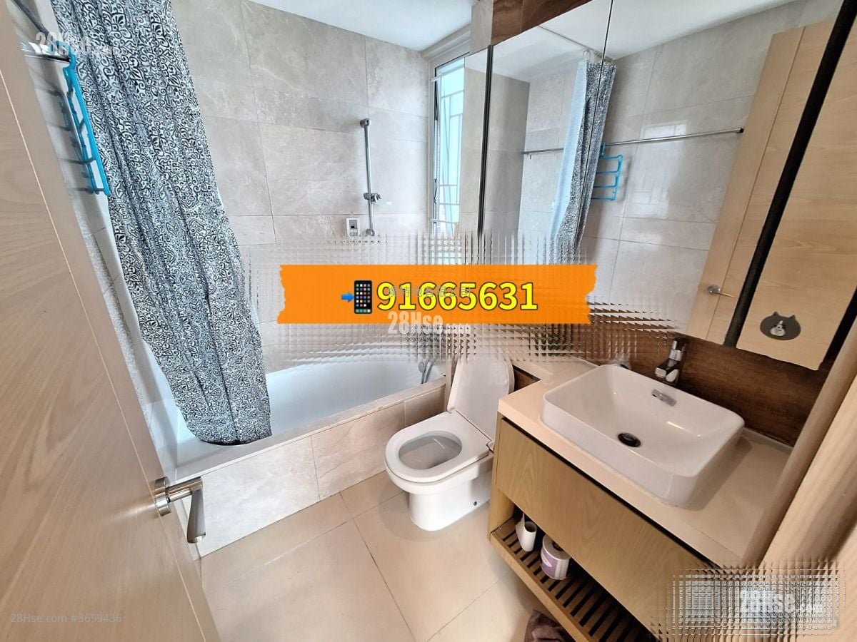 Lions Rise Sell 2 Bedrooms , 1 Bathroom 567 ft²