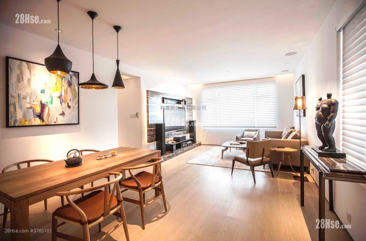 Villa Lotto Sell 3 Bedrooms 1,116 ft²