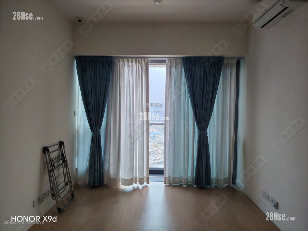 Monaco Rental 3 Bedrooms , 3 Bathrooms 827 ft²