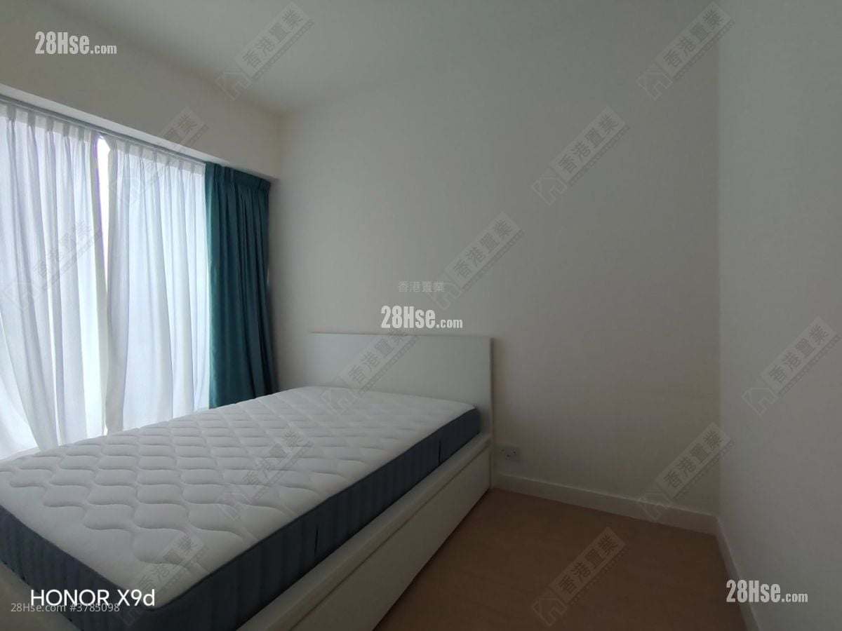 Monaco Rental 3 Bedrooms , 3 Bathrooms 827 ft²