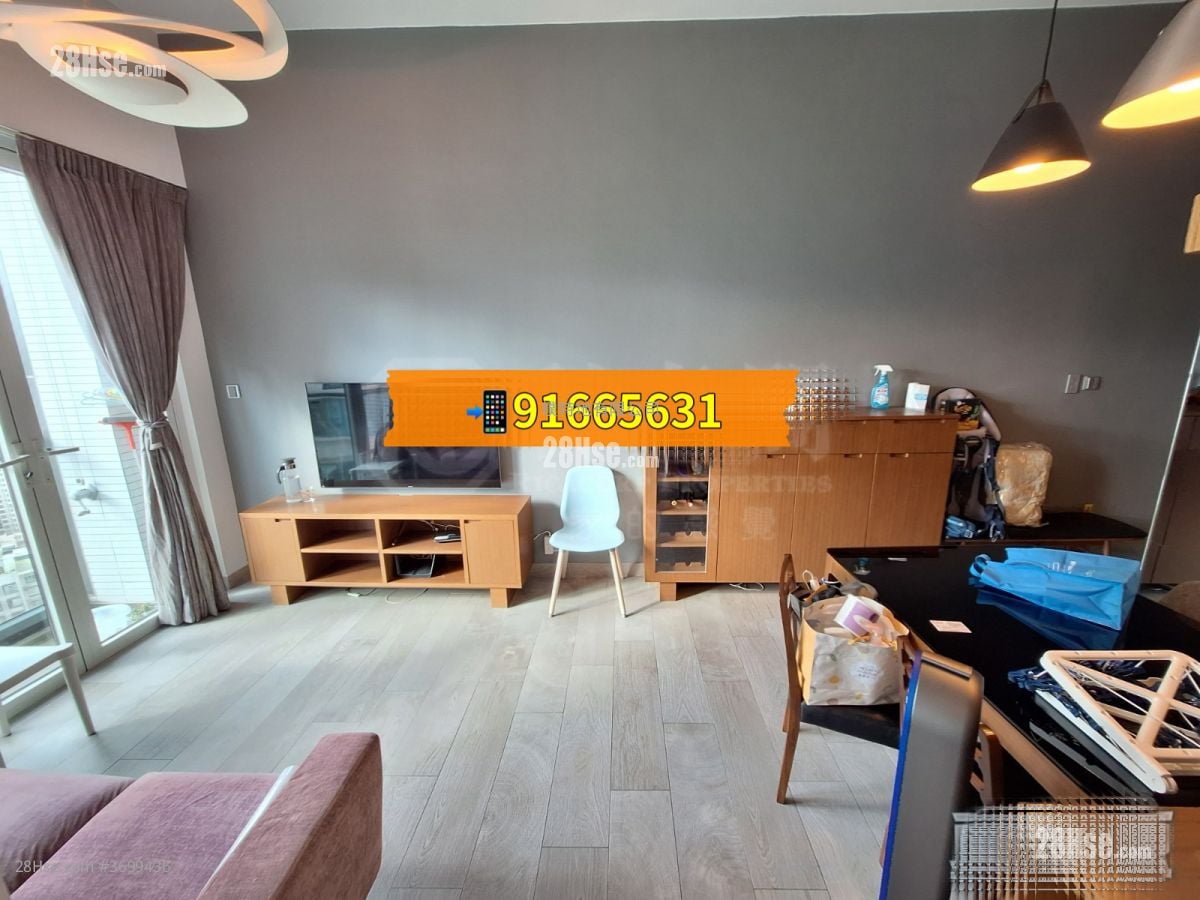 Lions Rise Sell 2 Bedrooms , 1 Bathroom 567 ft²