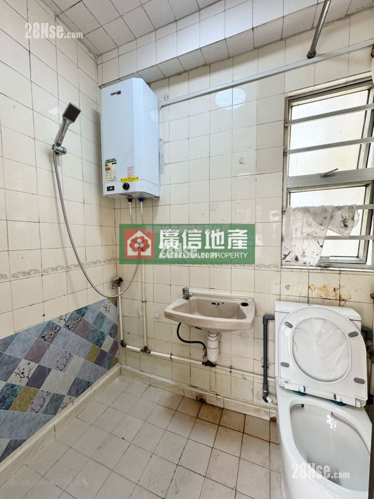 Hayon Building Rental 1 Bedroom , 1 Bathroom 251 ft²