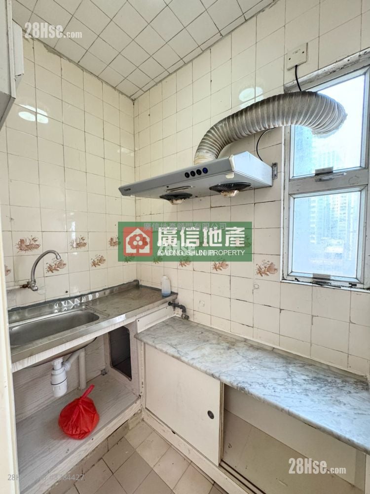 Hayon Building Rental 1 Bedroom , 1 Bathroom 251 ft²