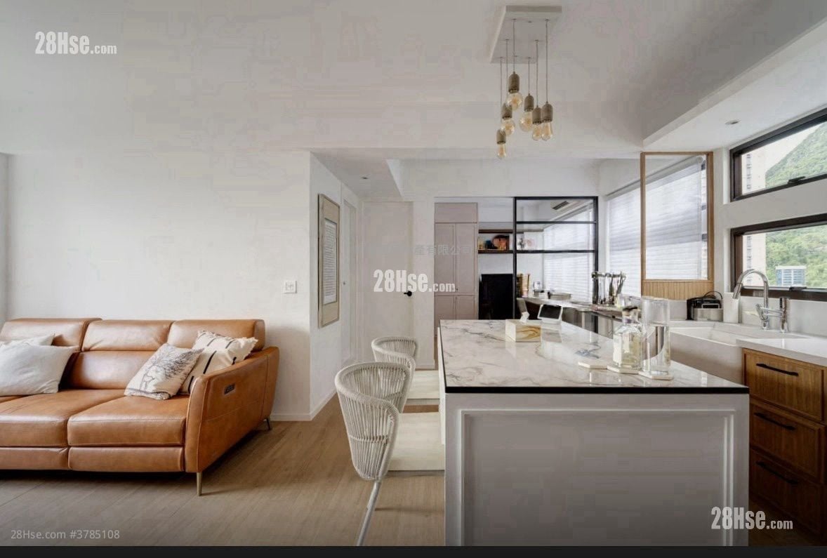 樂賢閣 租盤 684 平方呎