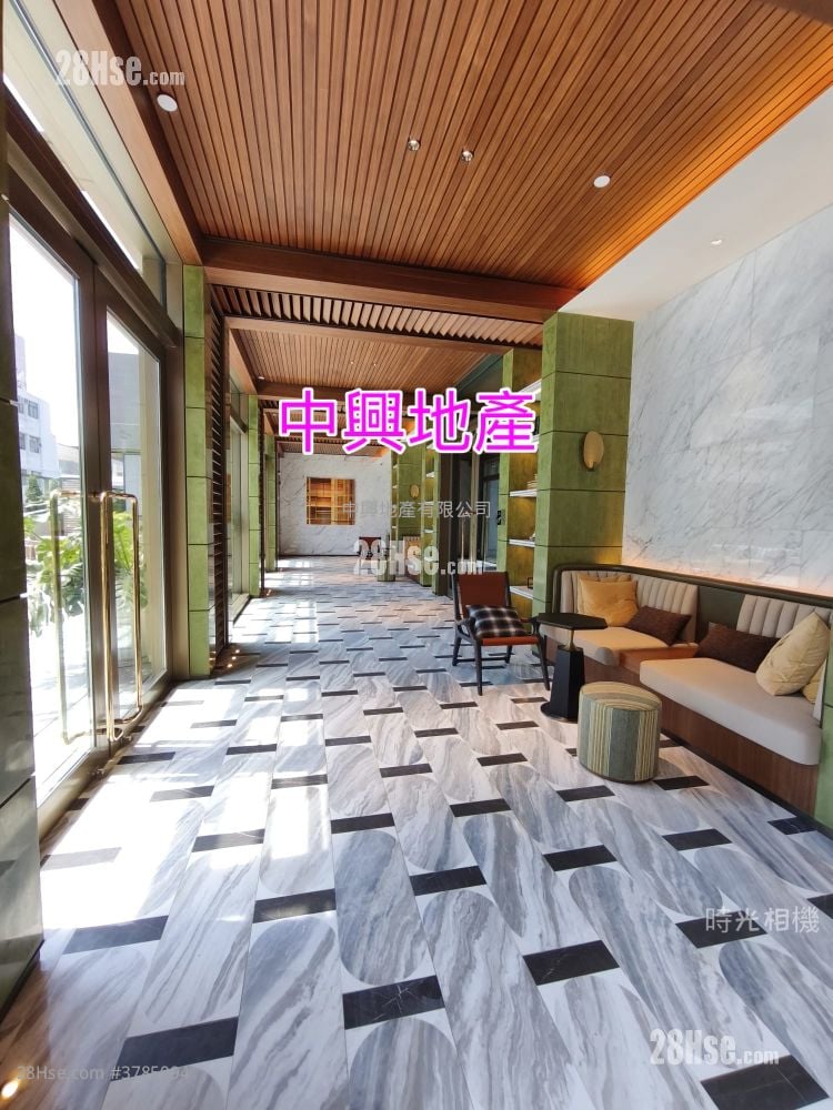 Topside Residence Rental 2 Bedrooms 378 ft²