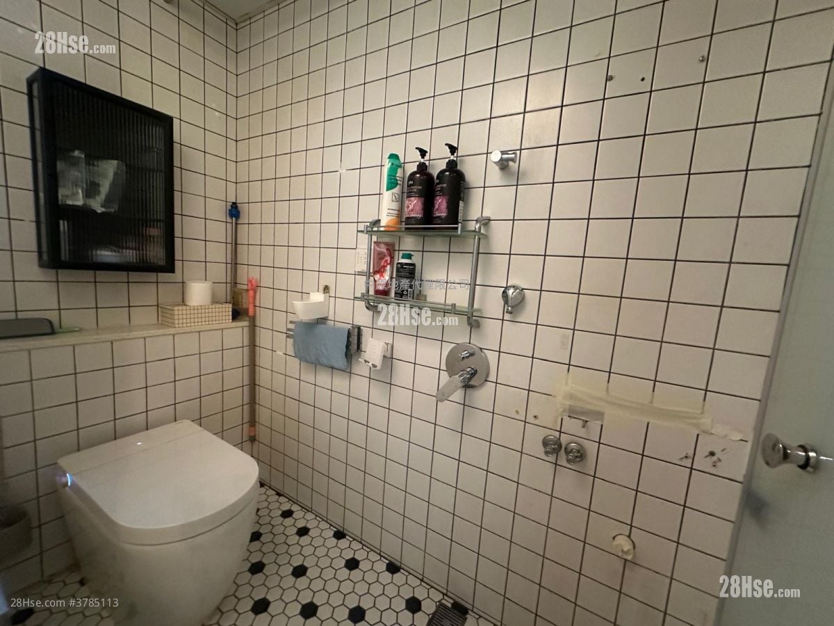 Sheung Chui Court Sell 3 Bedrooms , 1 Bathroom 511 ft²