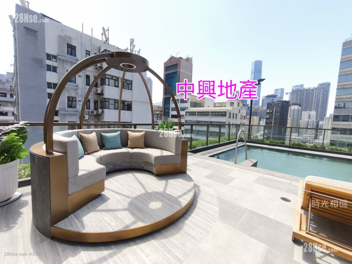 Topside Residence Rental 2 Bedrooms 423 ft²