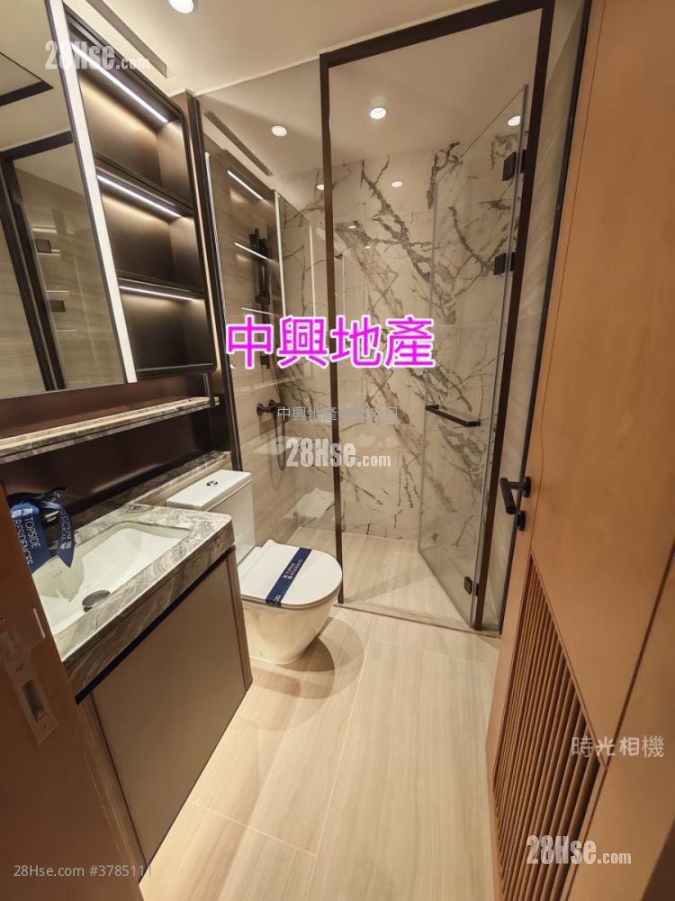 Topside Residence Rental 2 Bedrooms 423 ft²