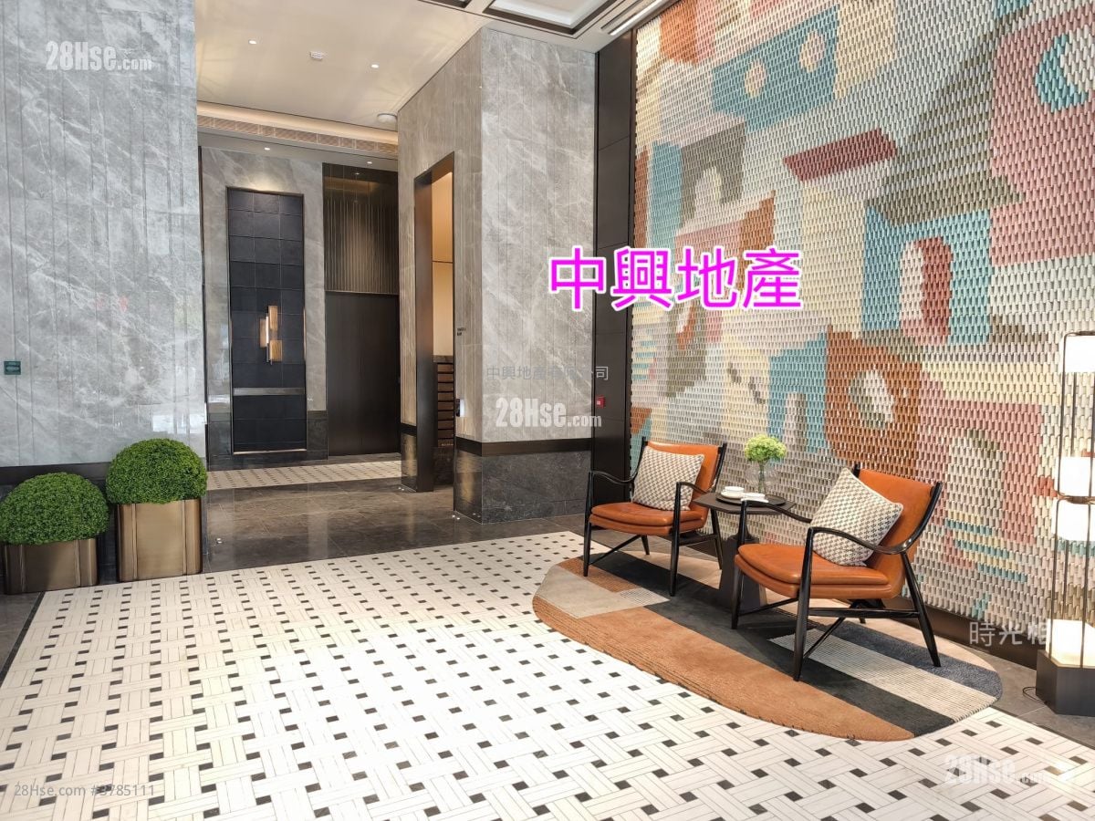 Topside Residence Rental 2 Bedrooms 423 ft²