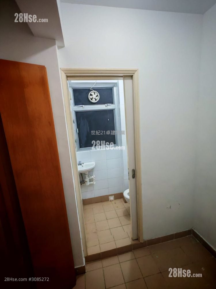 漾日居 租盘 3 房 , 2 浴室 934 平方尺