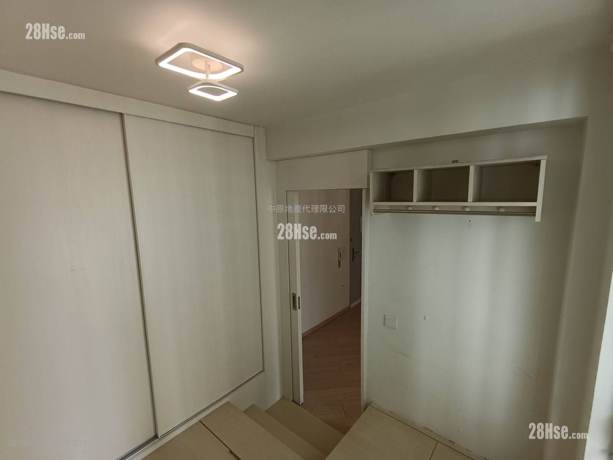 Sheung Chui Court Sell 2 Bedrooms , 1 Bathroom 439 ft²