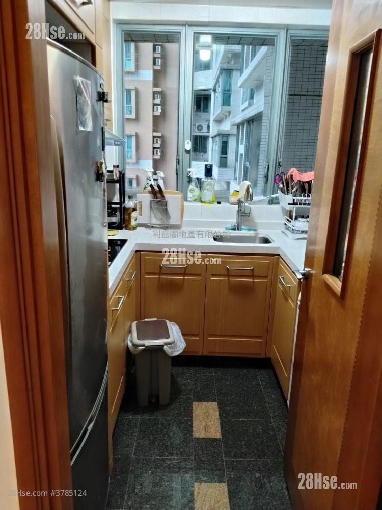 维景湾畔 售盘 2 房 499 平方尺