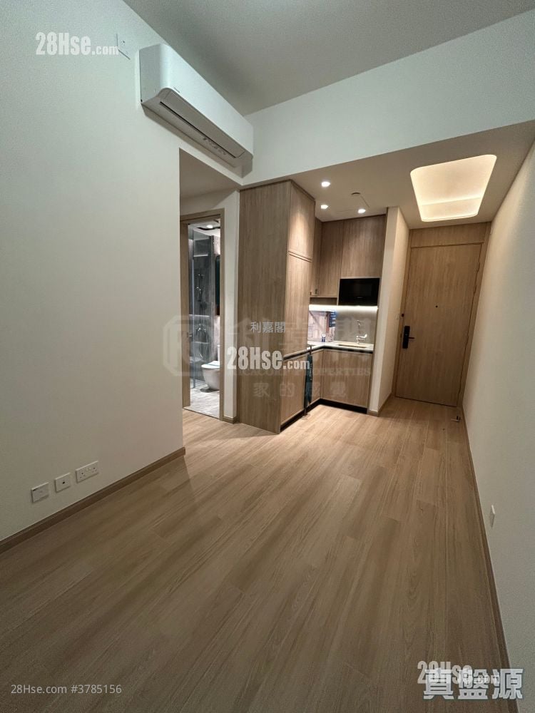 Hava Sell 2 Bedrooms , 1 Bathroom 397 ft²
