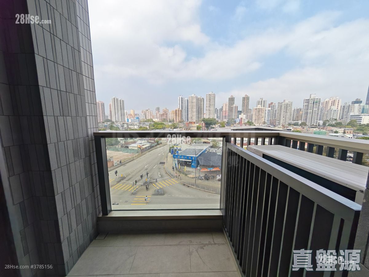 Hava Sell 2 Bedrooms , 1 Bathroom 397 ft²