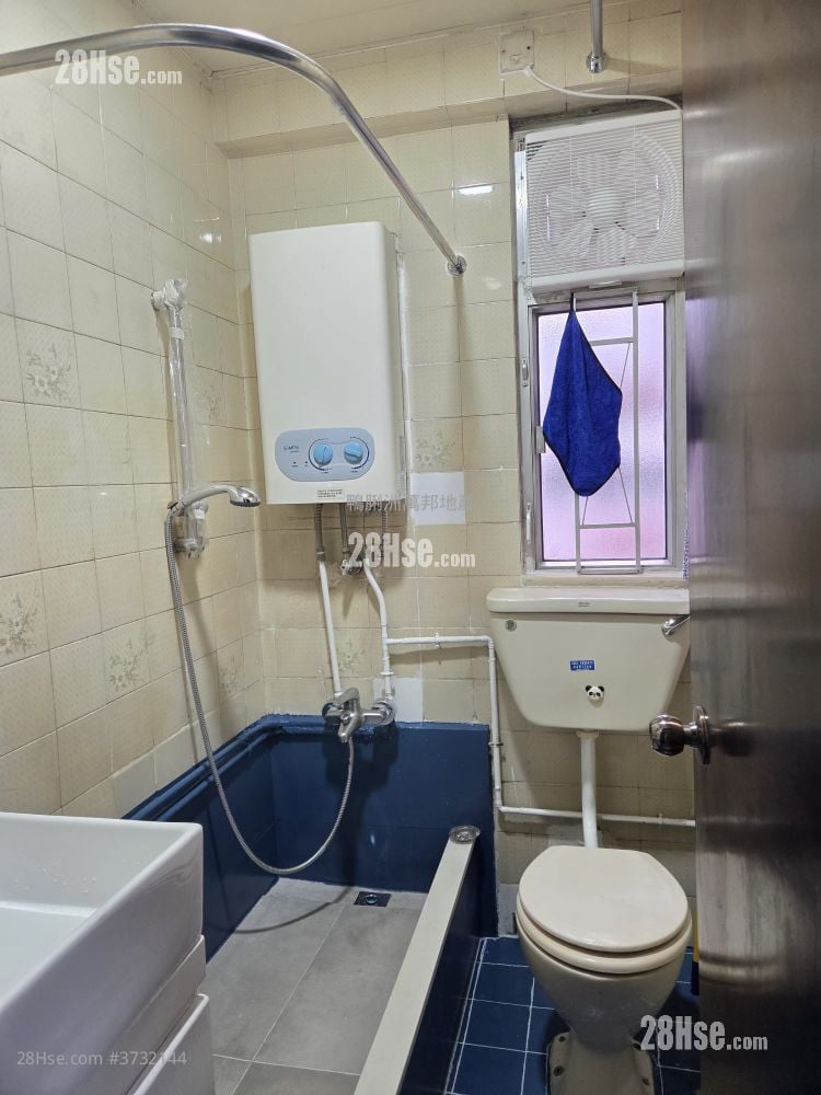 Coble Court Rental 2 Bedrooms , 1 Bathroom 395 ft²