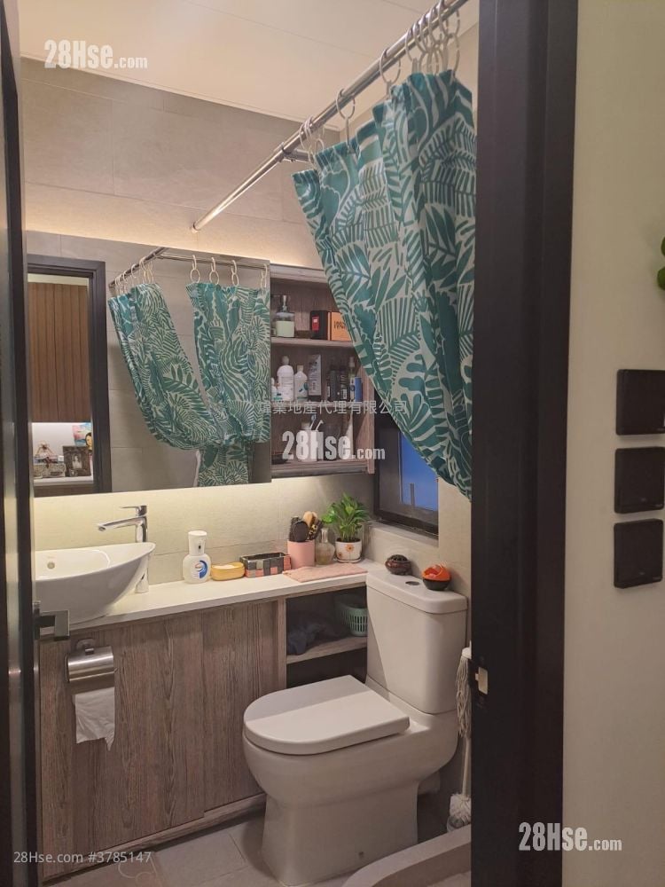 Fook Sing Mansion Sell 2 Bedrooms , 1 Bathroom 369 ft²