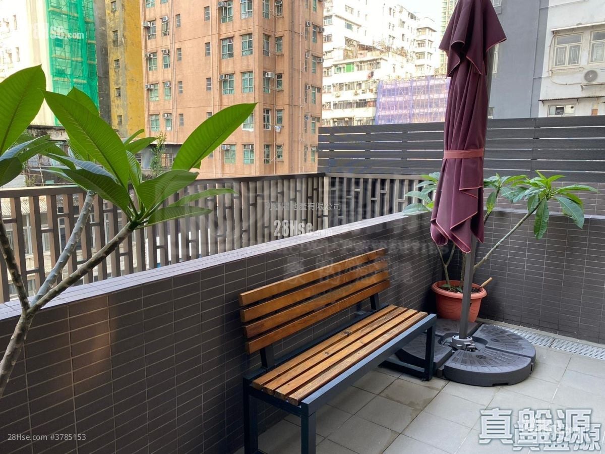 AVA228 售盘 1 房 201 平方尺