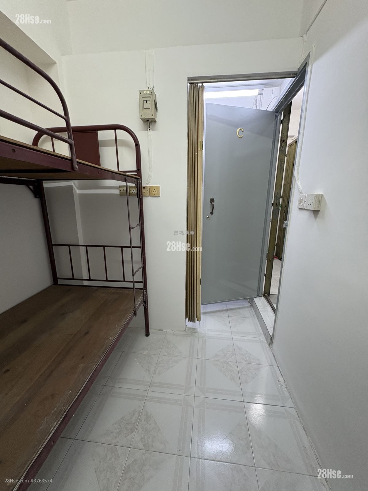 单幢楼房 租盘 开放式间隔 , 1 浴室