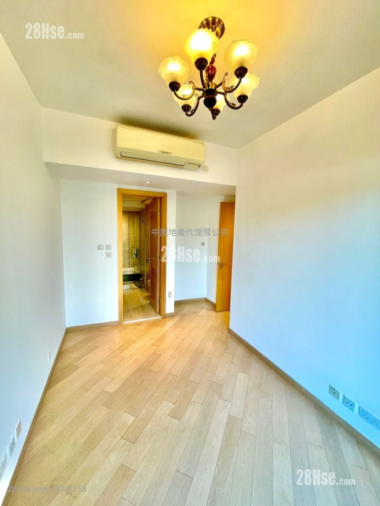 尔峦 售盘 4 房 , 3 浴室 1,043 平方尺