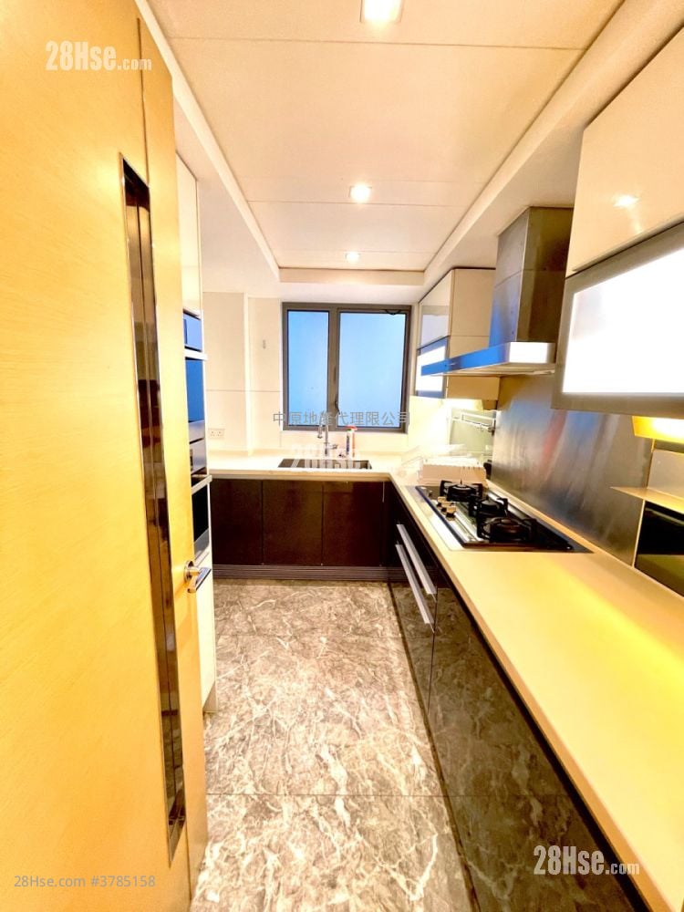 尔峦 售盘 4 房 , 3 浴室 1,043 平方尺