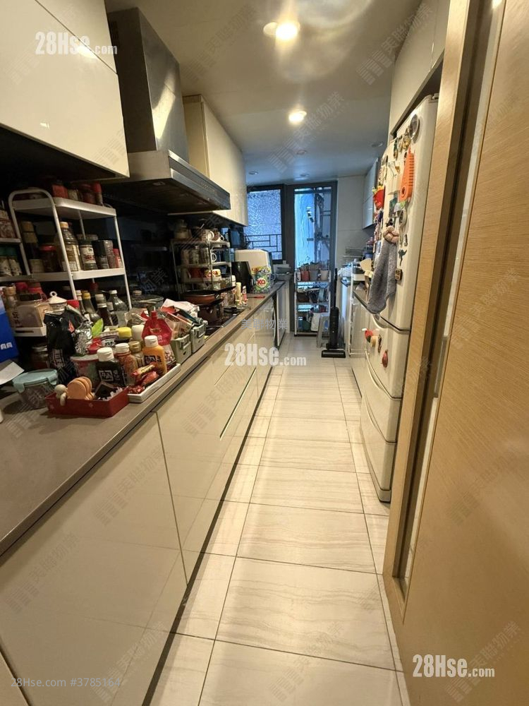 溋玥天赋海湾 售盘 3 房 1,125 平方尺