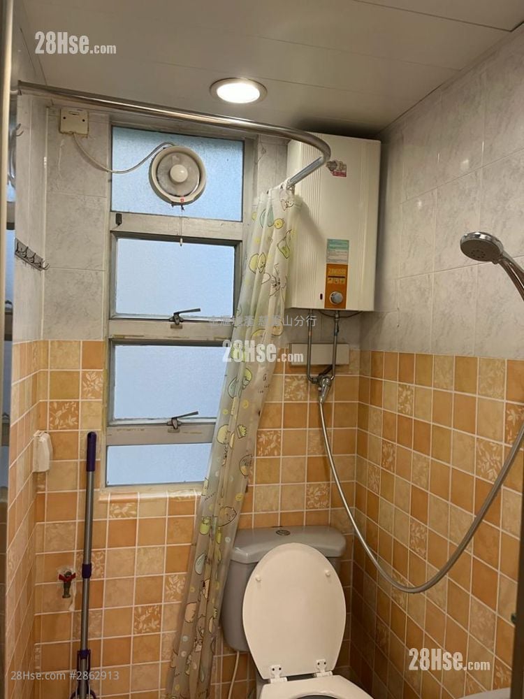 富佑大厦 租盘 1 房 , 1 浴室 239 平方尺