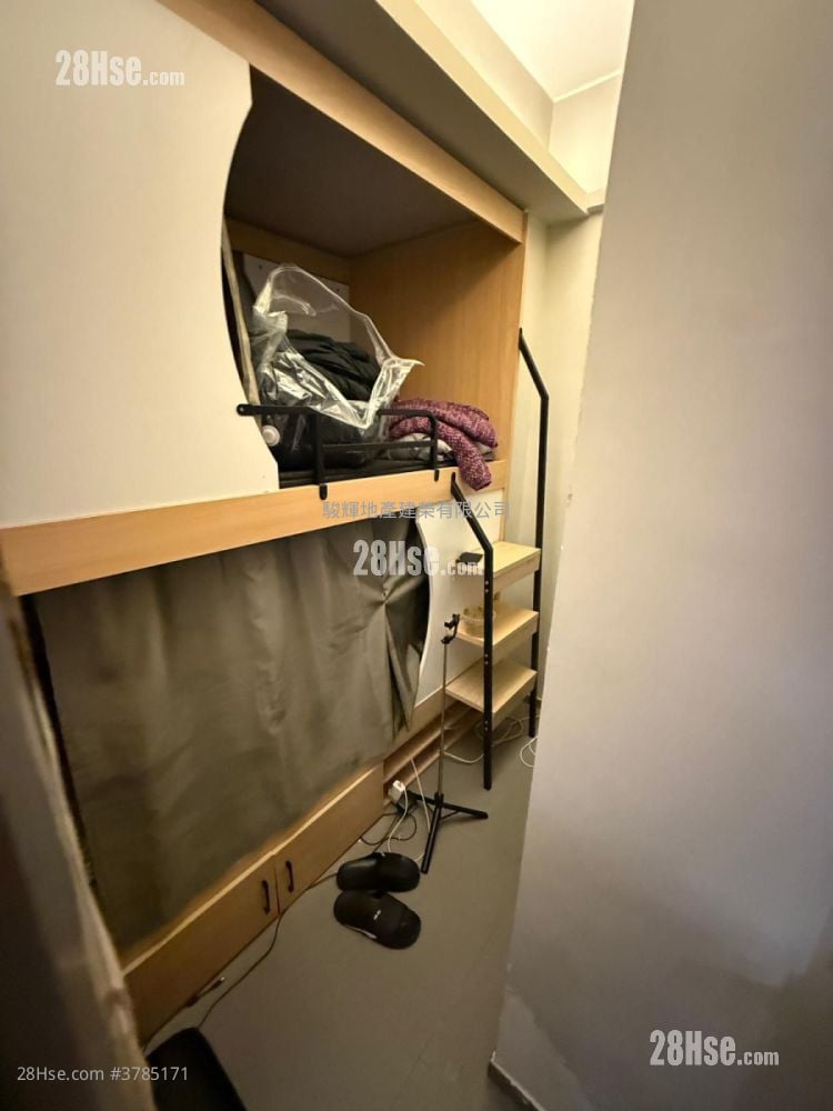 仁安大厦 售盘 4 房 , 2 浴室 859 平方尺