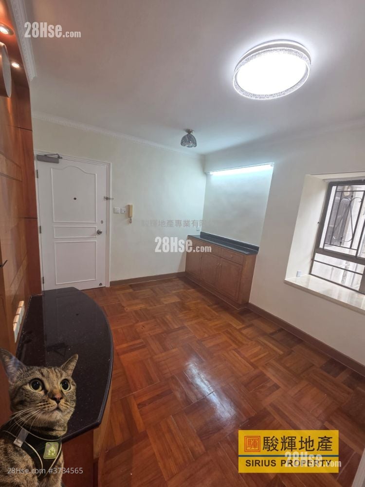 南昌中心 租盘 2 房 , 1 浴室 366 平方尺