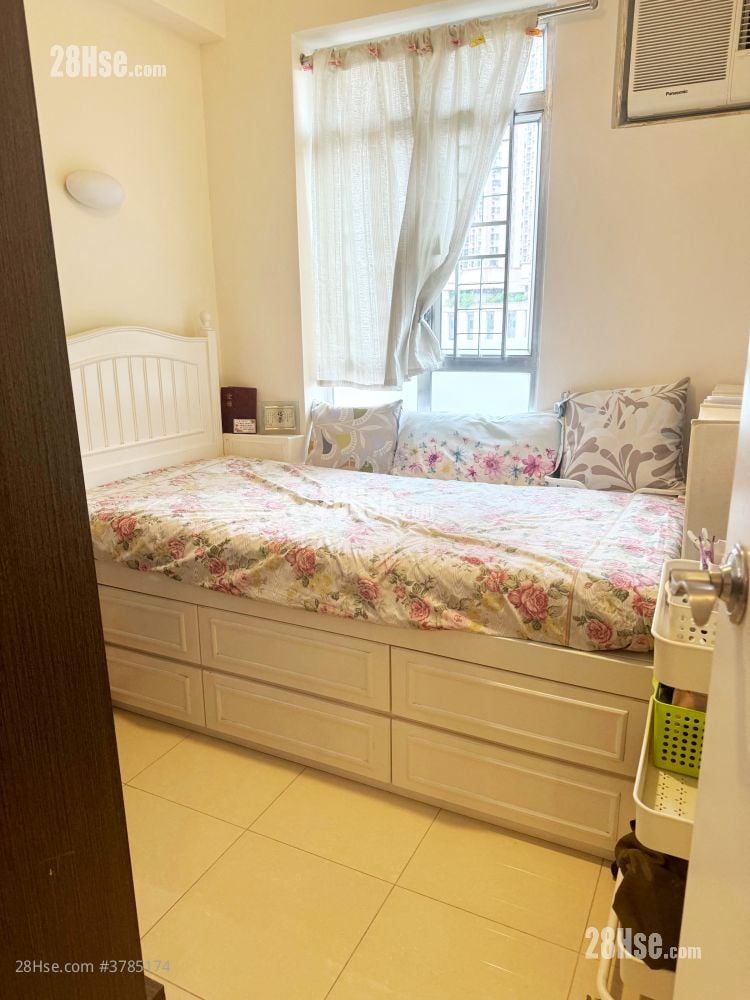 新港城 售盘 2 房 , 1 浴室 348 平方尺