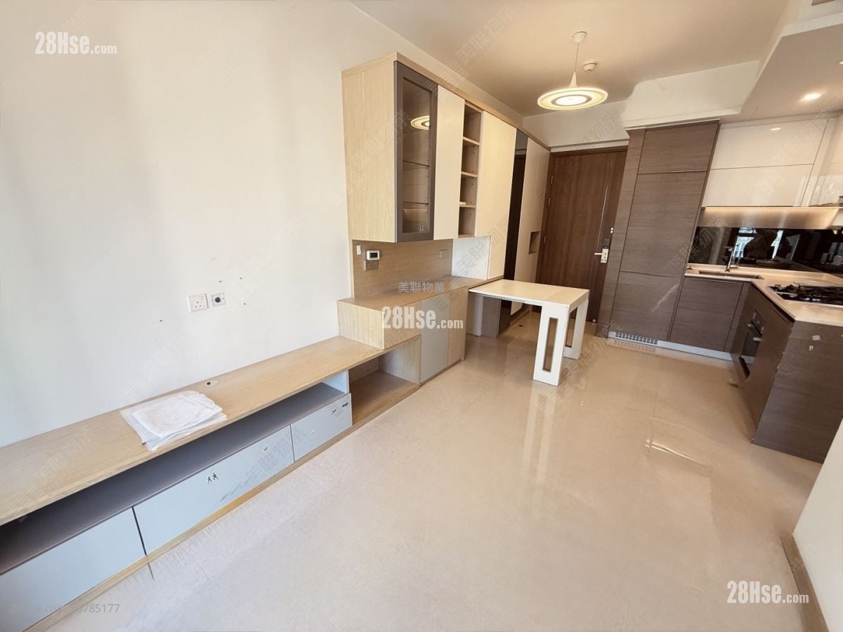 Aurora Rental 2 Bedrooms , 1 Bathroom 445 ft²