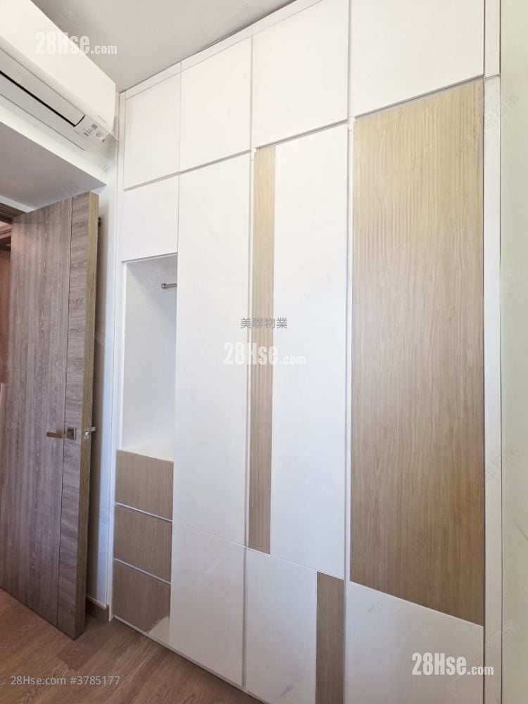 Aurora Rental 2 Bedrooms , 1 Bathroom 445 ft²