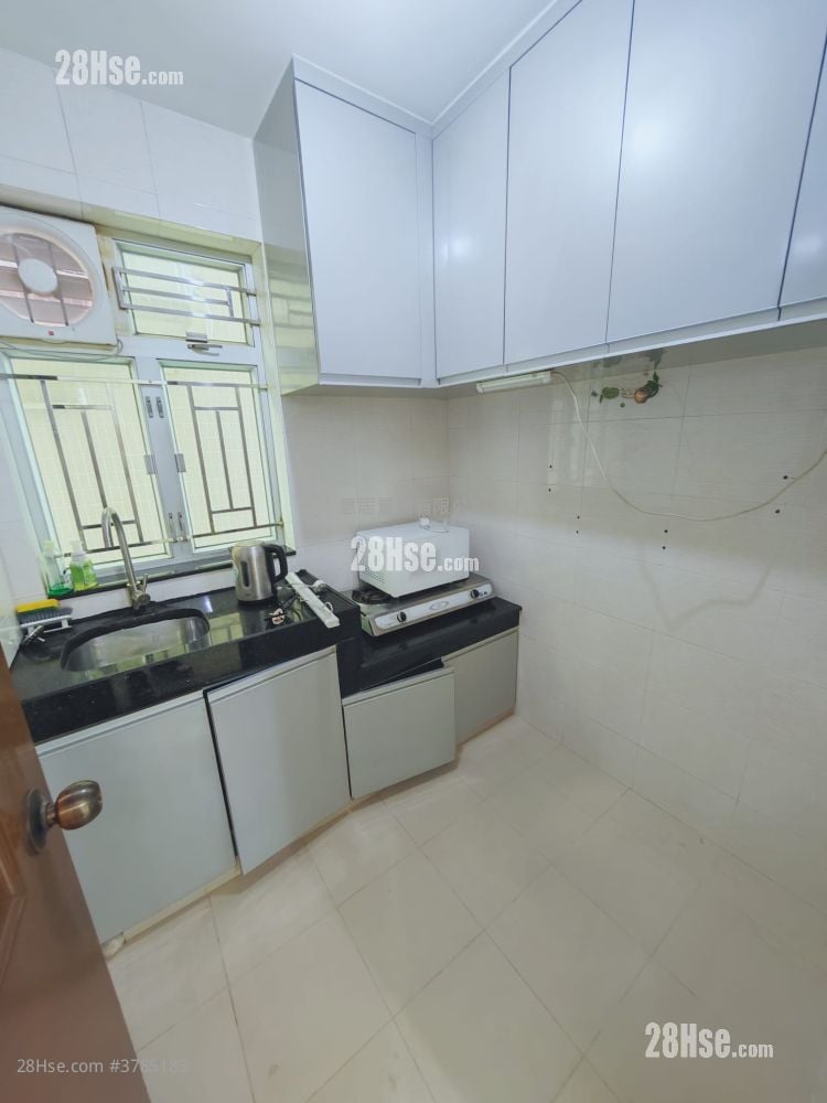 Ha Tsuen Rental 3 Bedrooms , 1 Bathroom 700 ft²