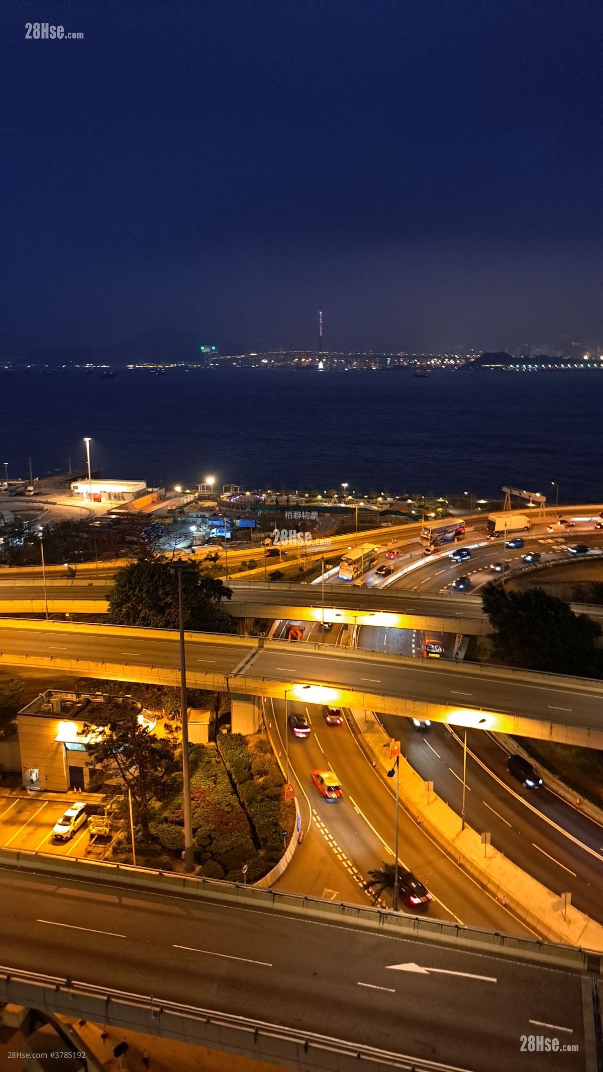 Richweahth Mansion Rental 2 Bedrooms , 1 Bathroom 429 ft²