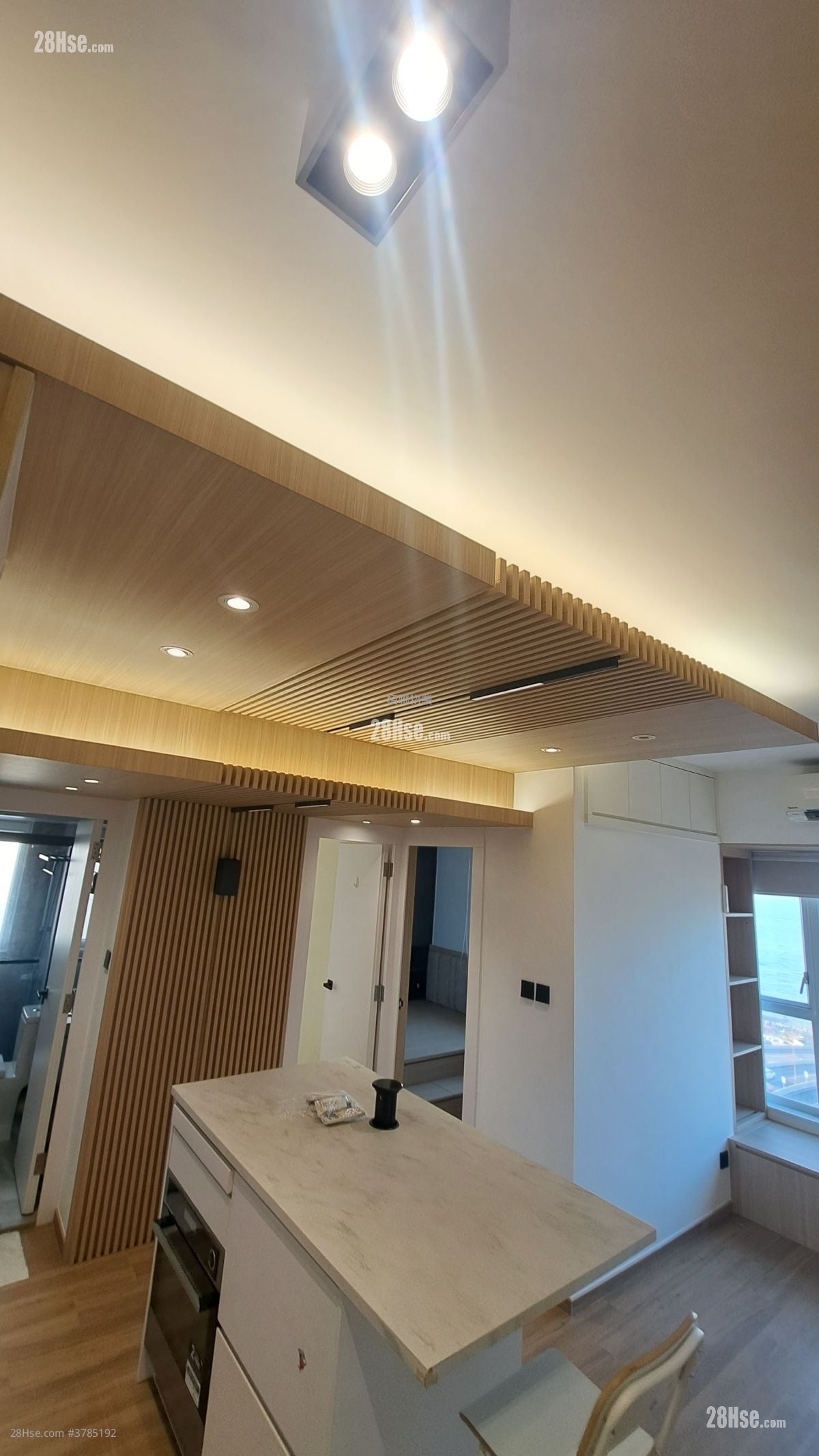 Richweahth Mansion Rental 2 Bedrooms , 1 Bathroom 429 ft²