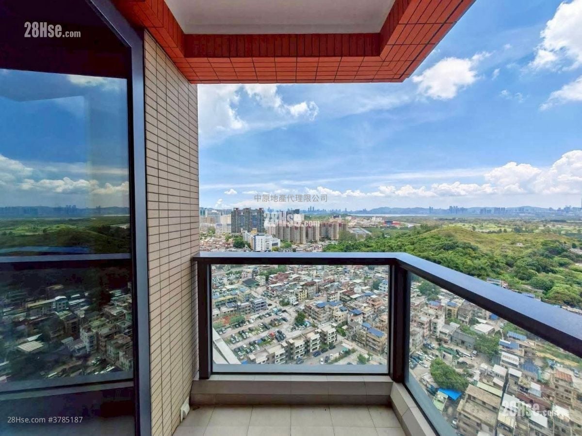 The Yoho Hub Sell 4 Bedrooms , 3 Bathrooms 1,037 ft²