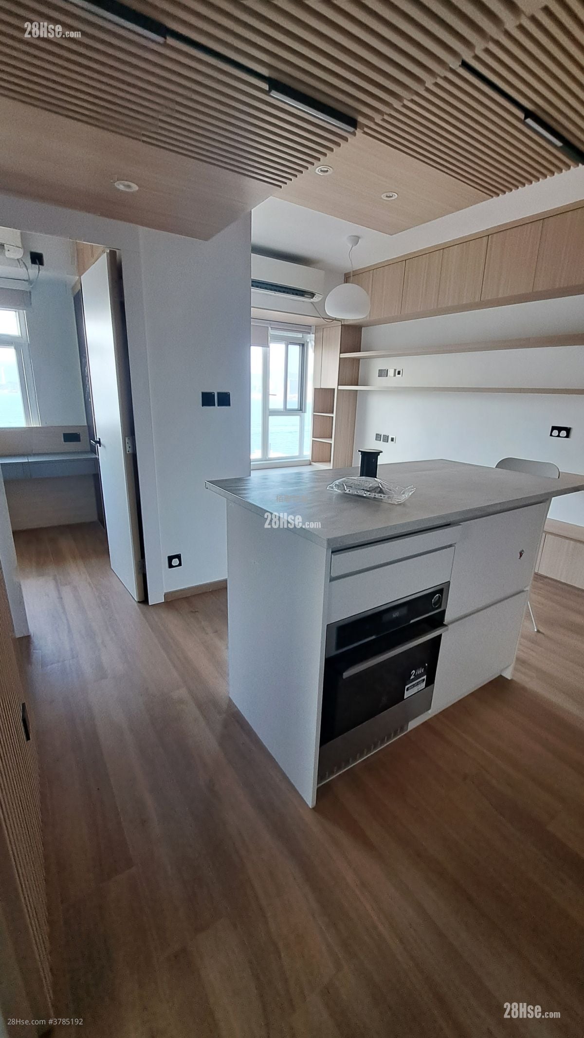 Richweahth Mansion Rental 2 Bedrooms , 1 Bathroom 429 ft²