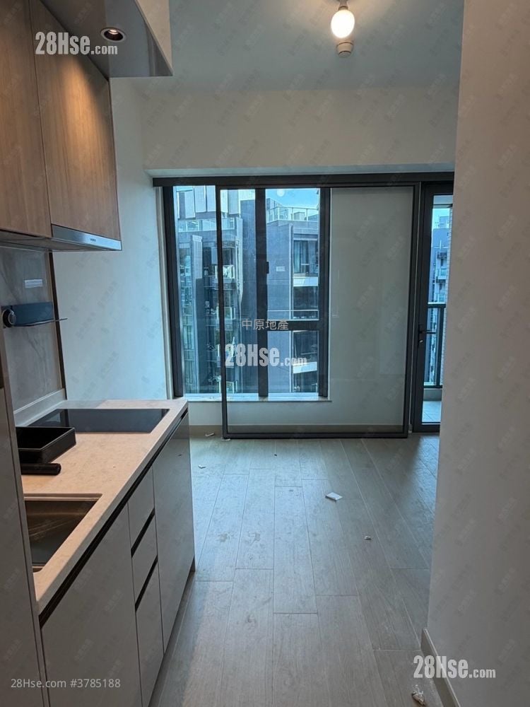 黄金海湾 售盘 开放式间隔 204 平方尺