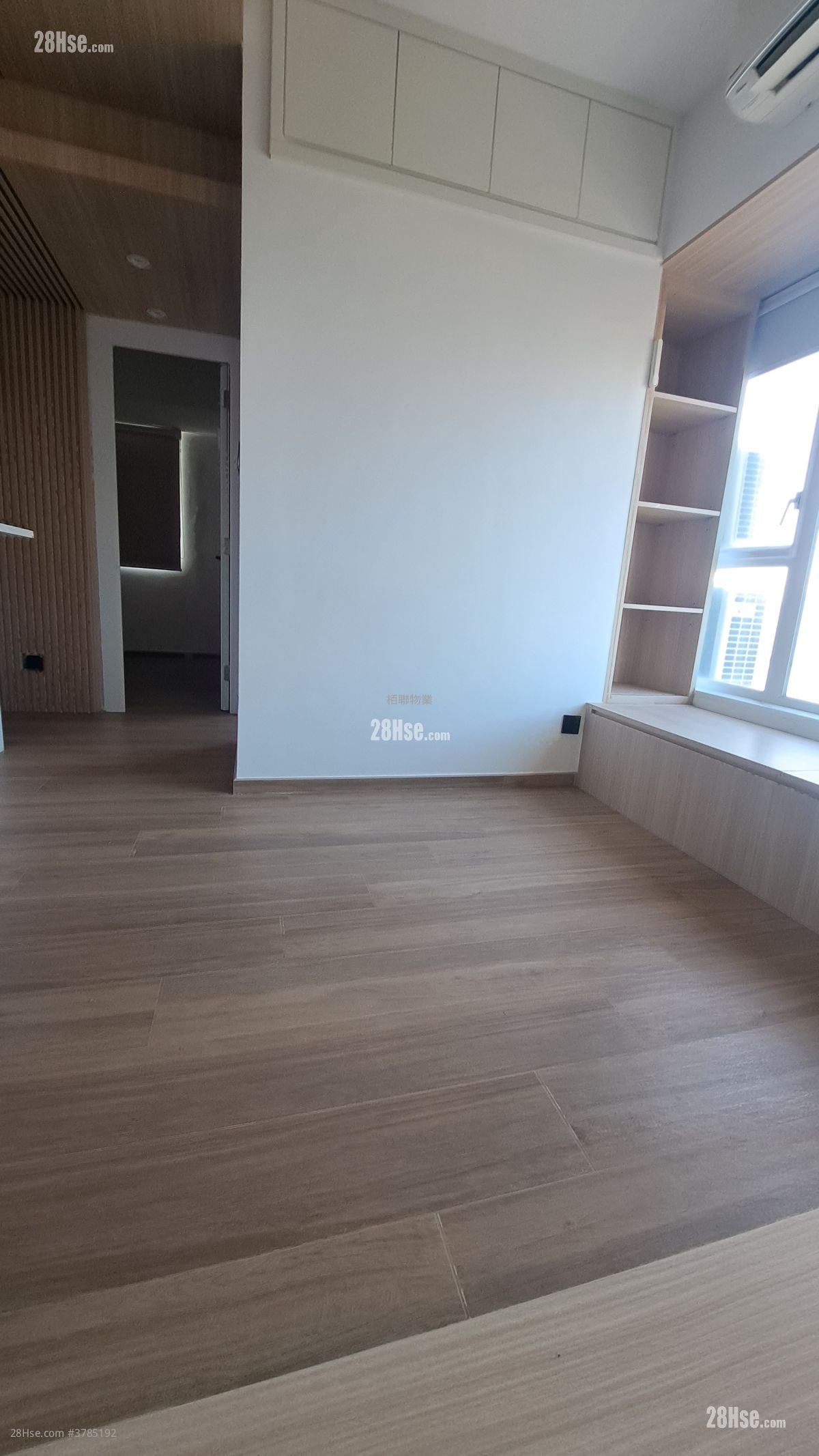 Richweahth Mansion Rental 2 Bedrooms , 1 Bathroom 429 ft²