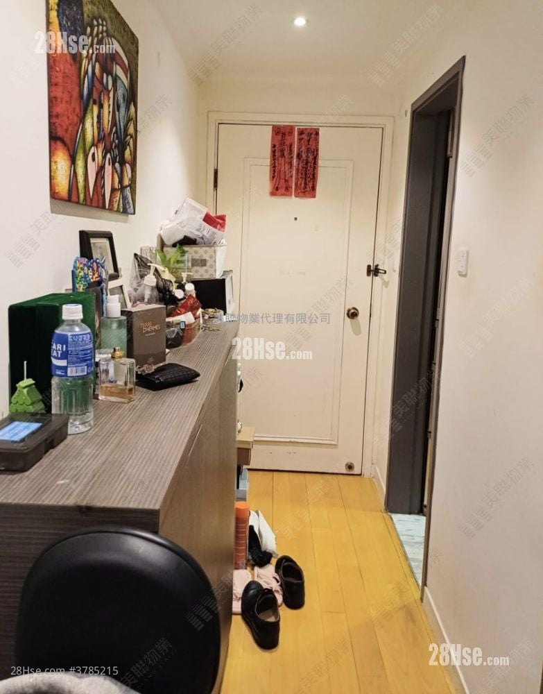 Chung Ming Court Sell 2 Bedrooms , 1 Bathroom